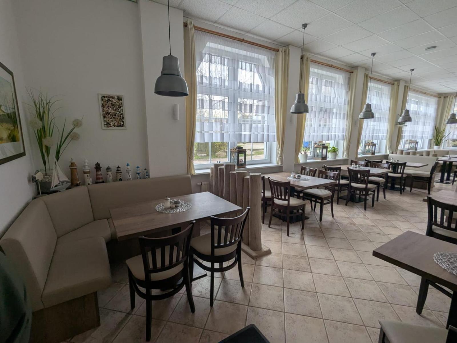 Pension & Restaurant Haus Hiddensee Клостер Екстер'єр фото