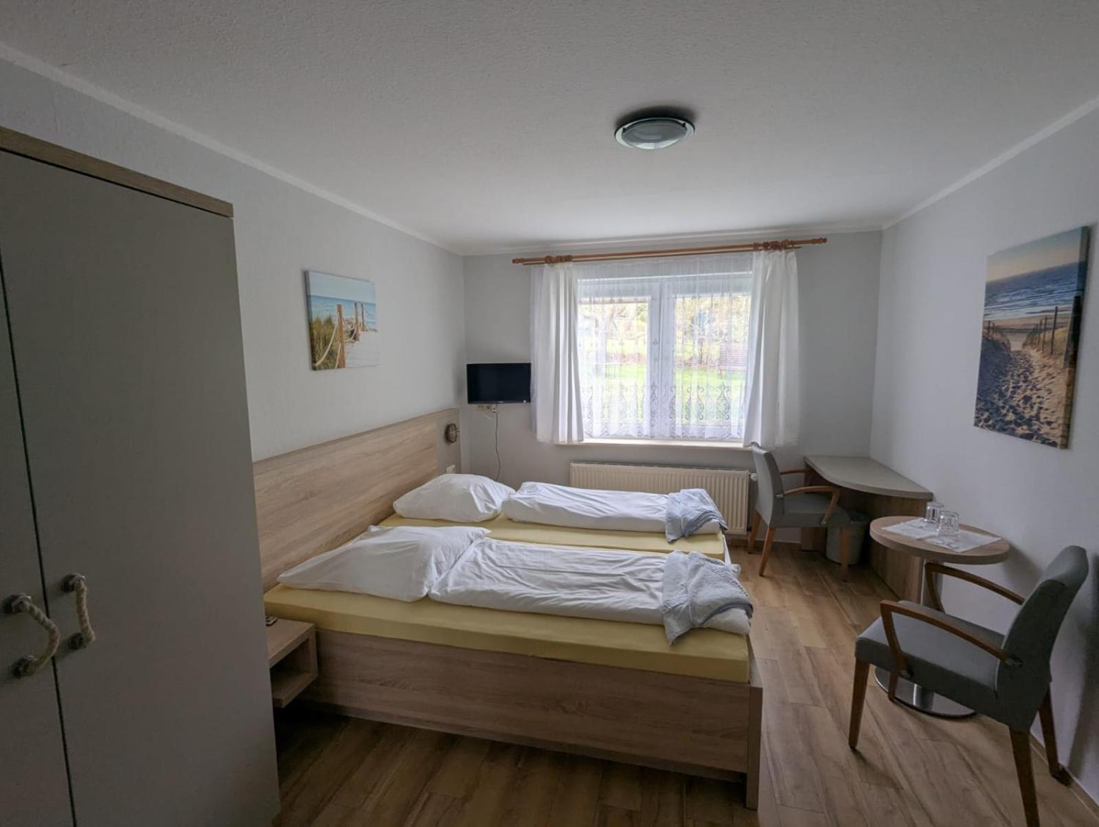 Pension & Restaurant Haus Hiddensee Клостер Екстер'єр фото