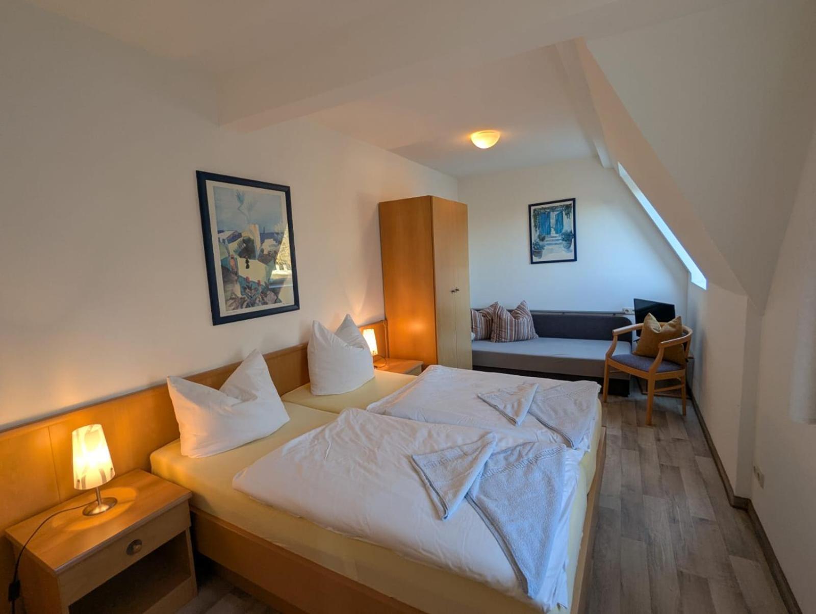 Pension & Restaurant Haus Hiddensee Клостер Екстер'єр фото